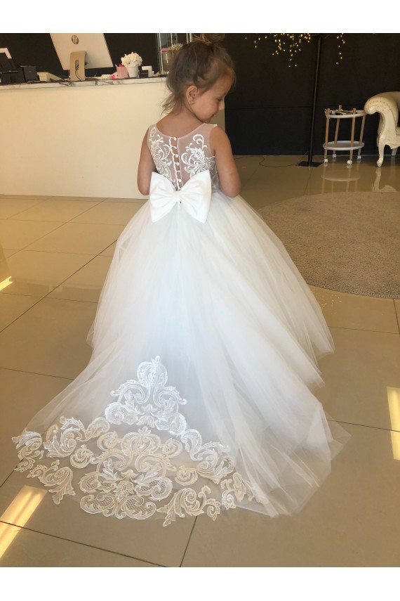 Mila Gowns Leela